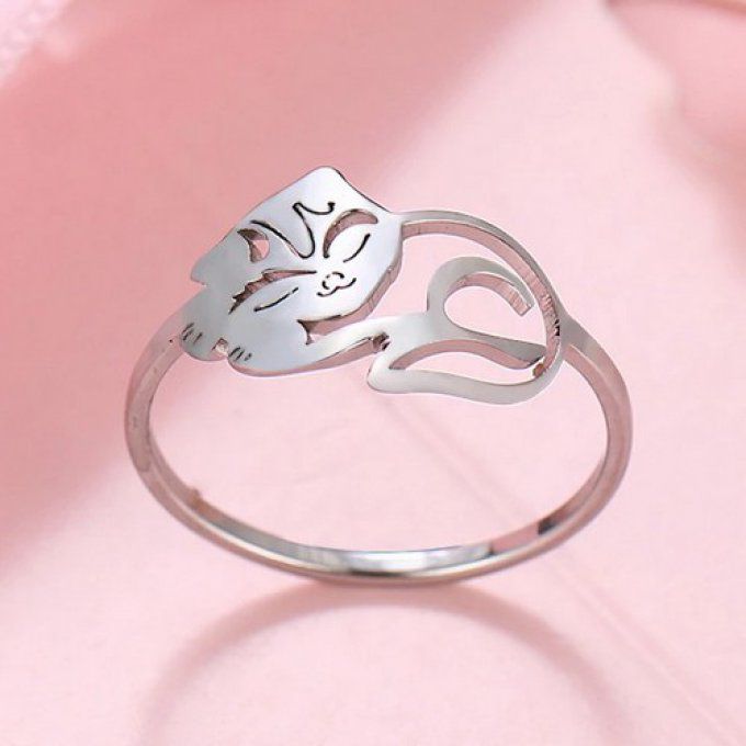 Bague chat endormi couleur argent