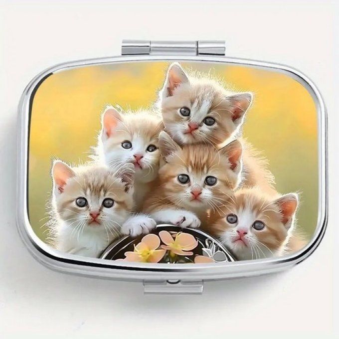 Boite pillulier les chatons