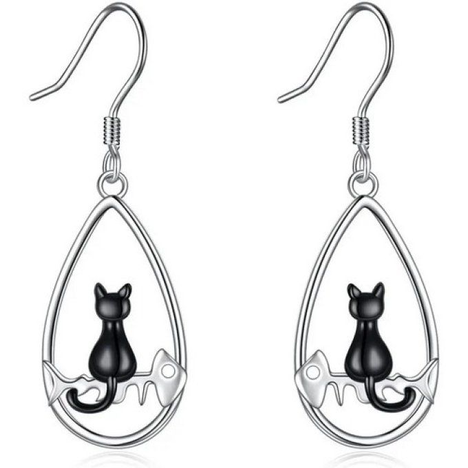 Boucles d'oreille chat noir sur arête