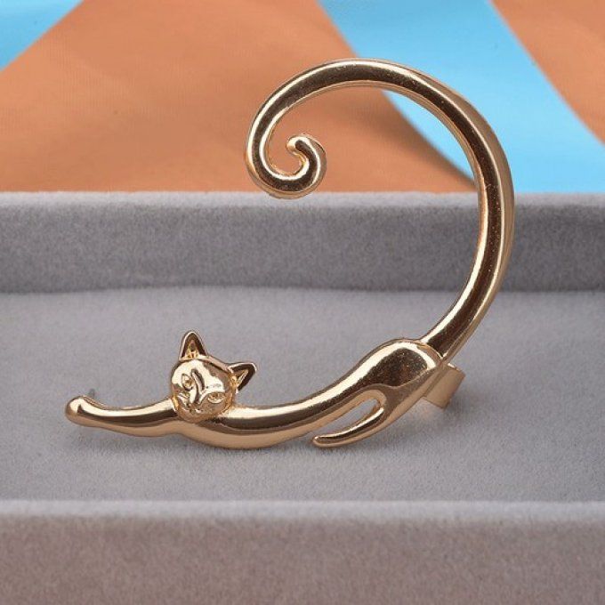 Boucle d'oreille chat en solo