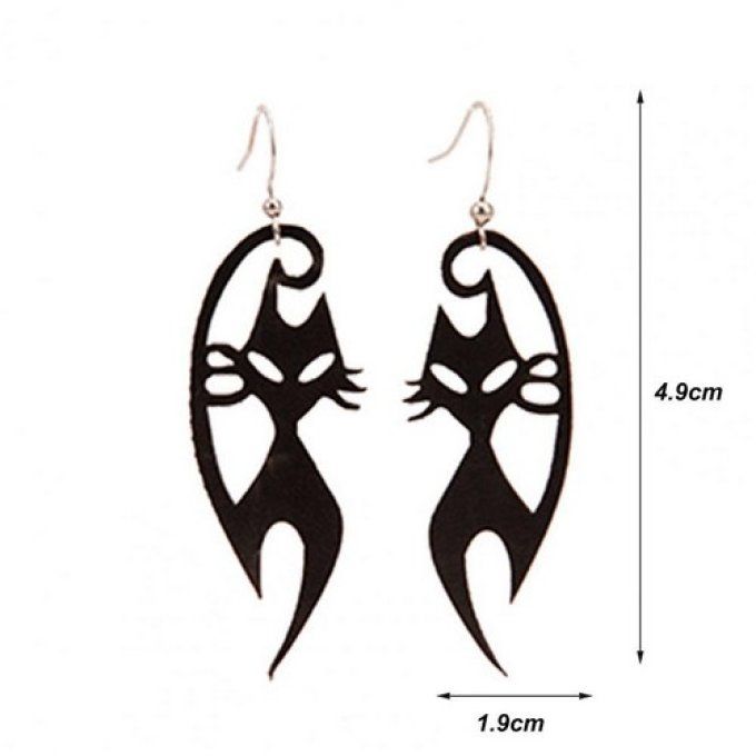 Boucles d'oreille chat noir maléfique.
