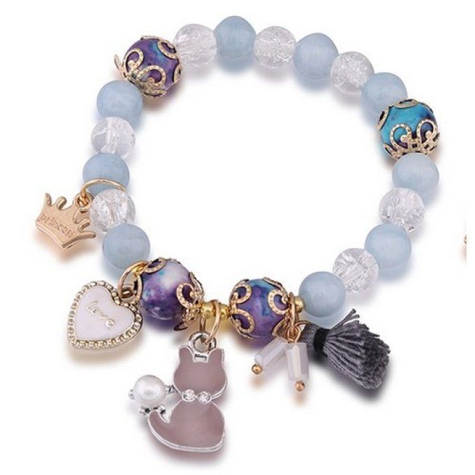 Bracelet perles, coeur et chat.