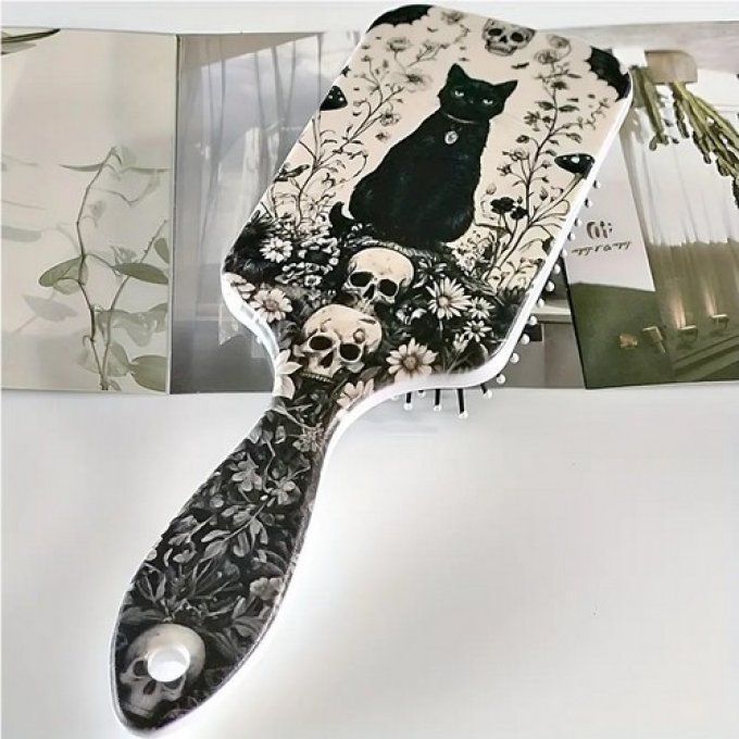 Brosse à cheveux chat Noir et crânes -