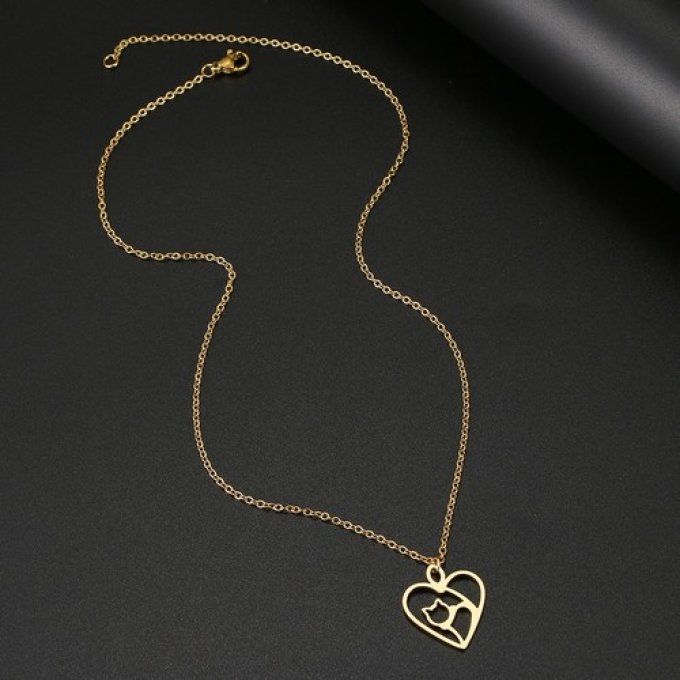 Collier chat en coeur