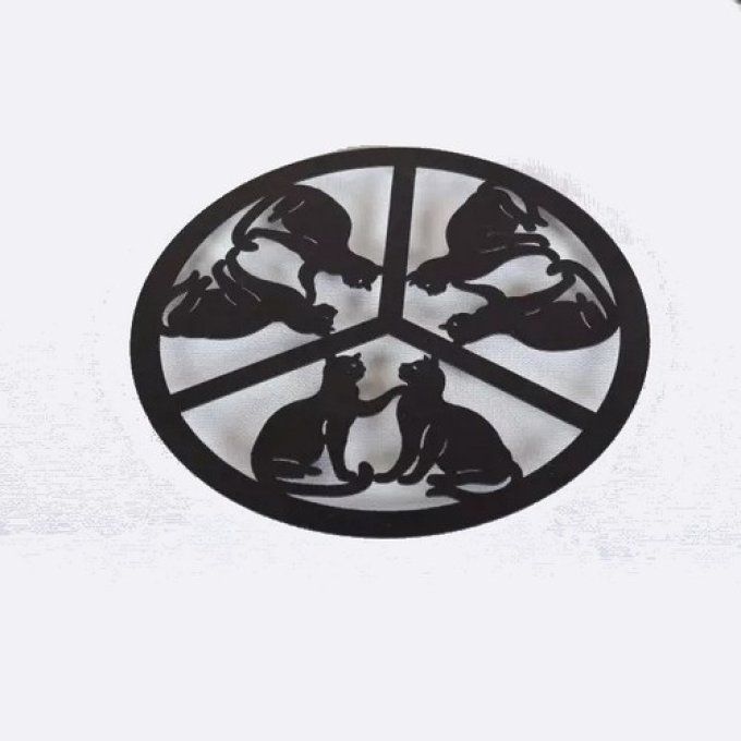 Dessous de plat l'assemblée des chats noirs en métal.