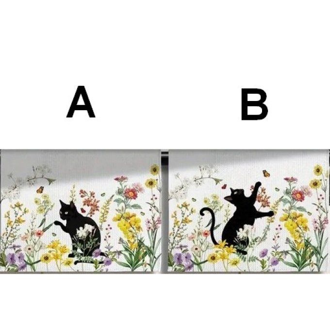Torchon chat noir dans les fleurs