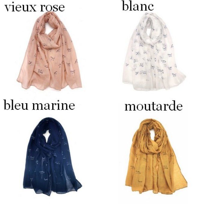 Foulard les mignons petits chats