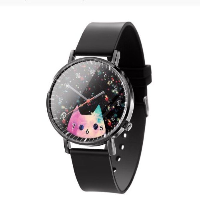 Montre chat curieux avec bracelet noir.