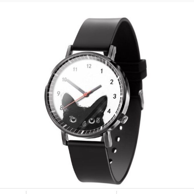 Montre chat noir ou siamois sur fond blanc.