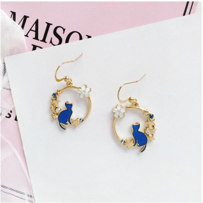 Boucles d'oreille chat  dans un cercle