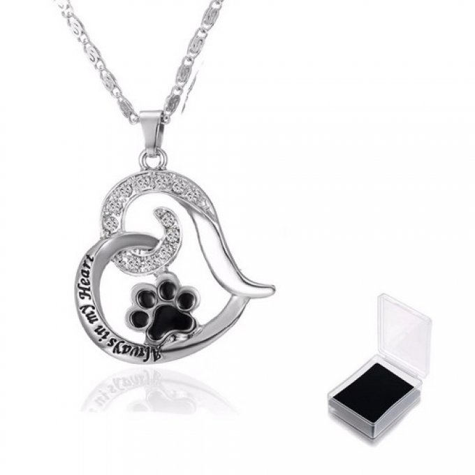 Collier coeur strass et patte noire