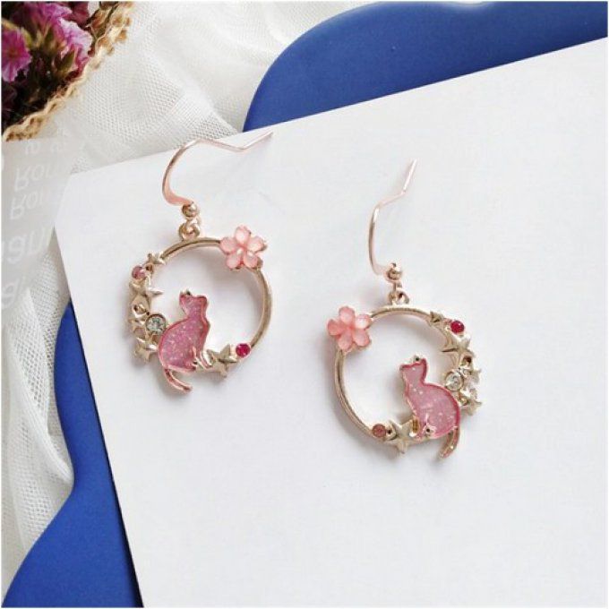 Boucles d'oreille chat  dans un cercle