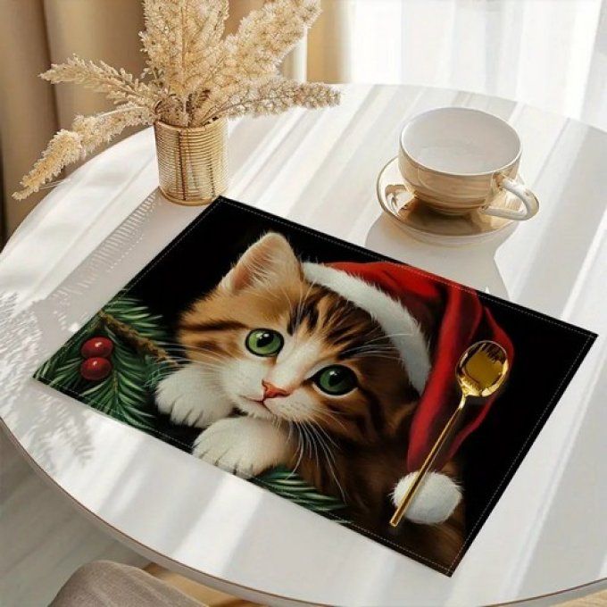 Set de table chaton de noel aux yeux verts.
