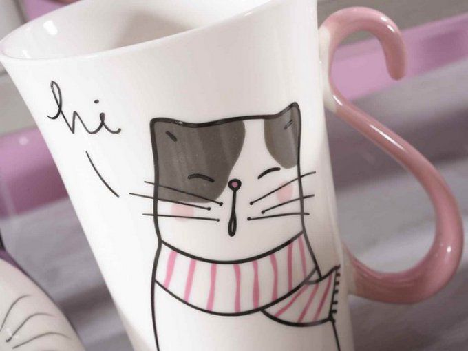 Mug  en porcelaine chat dessin queue rose